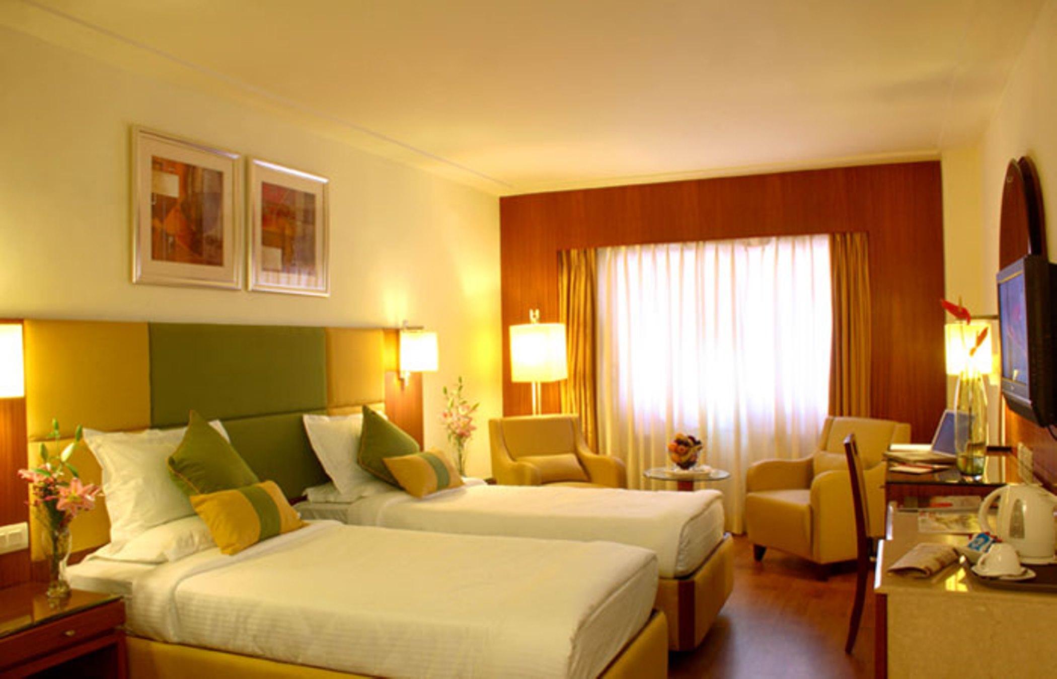 Hampshire Plaza Hotel Hyderabad Room photo